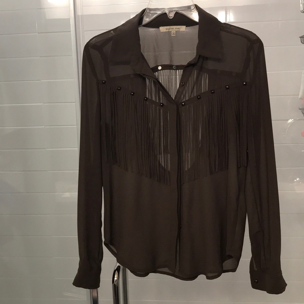 Boutique sheer open back fringe polyester shirt